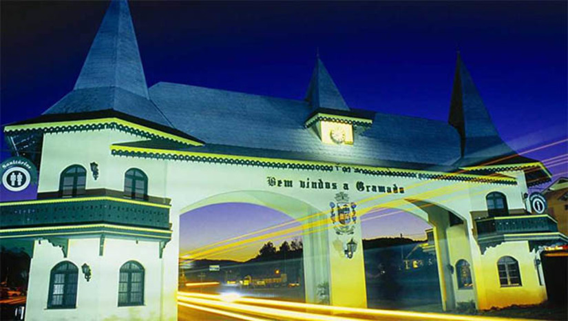 Imagem 1 - Gramado é sinônimo de romance, férias e muito entretenimento. Conheça as dicas que a Tour Fácil proporcionou para quem está pensando em viajar para Gramado acompanhado de toda a família! Imagem 1 - Gramado é sinônimo de romance, férias e muito entretenimento. Conheça as dicas que a Tour Fácil proporcionou para quem está pensando em viajar para Gramado acompanhado de toda a família!