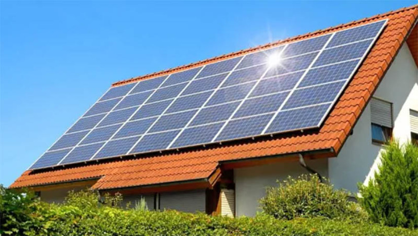 Imagem 1 -  [COLUNA ESPLANADA] O mercado de energia solar cresceu 46,1% no Brasil, saltando da produção de 13 gigawatts para 19 gigawatts, segundo a Associação Brasileira de Energia Solar Fotovoltaica. A fonte fotovoltáica já gerou R$ 99,7 bilhões em novos investimentos, R$ 27 bilhões em arrecadação aos cofres públicos e mais de 570 mil empregos acumulados desde 2012. Evitou a emissão de 27,8 milhões de toneladas de CO2.