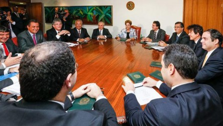   Presidenta Dilma recebe apoio dos governadores do Nordeste