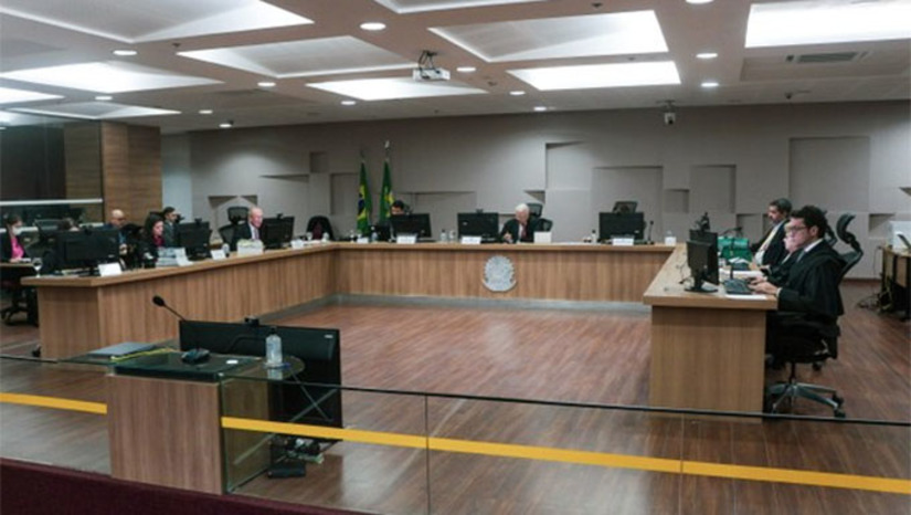Imagem 1 - A decisão é para que as eleições ocorram no dia 27 de novembro. Em Pedro Velho, os eleitos prefeito e vice em 2020 contrataram servidores e exigiram que eles votassem neles. Foi provado em juízo e os dois foram cassados. Em Canguaretama, o prefeito eleito em 2020 tinha condenação confirmada em segunda instância por crimes contra a fé publica e de responsabilidade, daí teve o registro cassado, Imagem 1 - A decisão é para que as eleições ocorram no dia 27 de novembro. Em Pedro Velho, os eleitos prefeito e vice em 2020 contrataram servidores e exigiram que eles votassem neles. Foi provado em juízo e os dois foram cassados. Em Canguaretama, o prefeito eleito em 2020 tinha condenação confirmada em segunda instância por crimes contra a fé publica e de responsabilidade, daí teve o registro cassado,