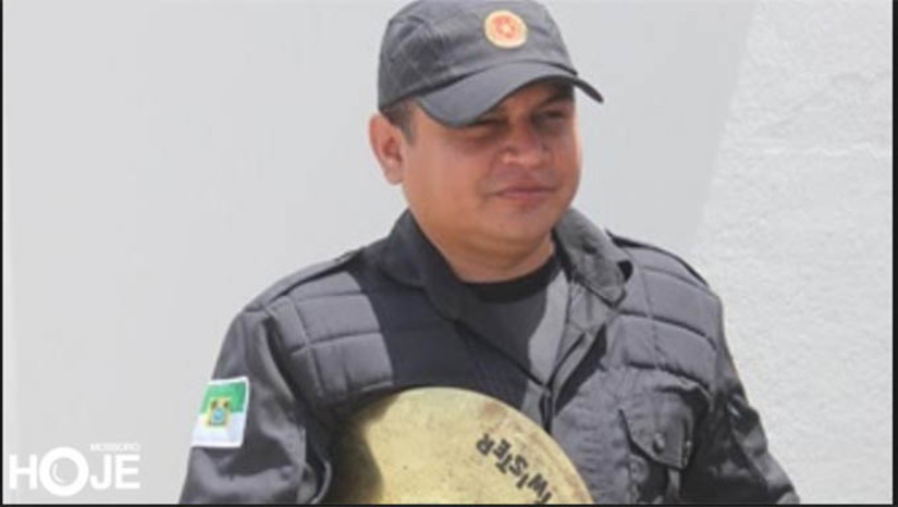 Imagem 1 -  Idoneo José foi assassinado por uma quadrilha formada por mais de 20 bandidos no dia 16 de agosto de 2018 na RN 117, entre Caraúbas e Governador Dix Sept Rosado. Após o crime, a Policia fez uma grande operação, resultando na prisão de uns e confrontos com mortes de outros. Parte da quadrilha denunciada, conseguiu ser absolvida e os bandidos que participaram diretamente do assalto seguido de morte pegaram cada um 45 aos e 15 dias de prisão