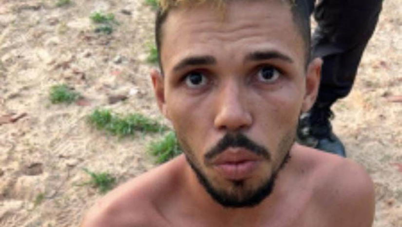 Imagem 1 - Pimpolho é preso por assalto a mão armada (arti 157 do CPP) e também por ser investigado por crime de homicídio (art 121 CPP). Havia ganho liberdade usando tornozeleira eletrônica. É natural de Assu e morava na Ilha de Santa Luzia, em Mossoró, onde foi assassinado na noite desta terça-feira, 01, com vários tiros Imagem 1 - Pimpolho é preso por assalto a mão armada (arti 157 do CPP) e também por ser investigado por crime de homicídio (art 121 CPP). Havia ganho liberdade usando tornozeleira eletrônica. É natural de Assu e morava na Ilha de Santa Luzia, em Mossoró, onde foi assassinado na noite desta terça-feira, 01, com vários tiros