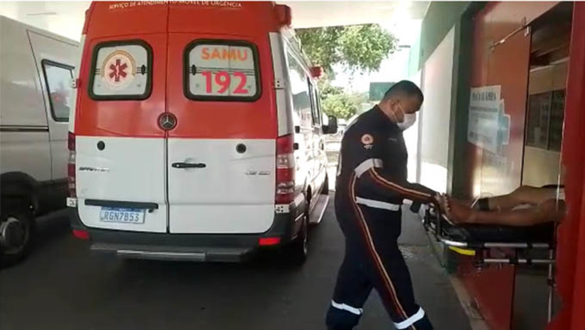 Imagem 1 -  Carlos Williame Silva Santos, de 18 anos, não era o alvo dos atiradores. Ele estava trabalhando de frentista no posto de combustível ao lado da oficina que teve o ataque e foi atingido na cabeça e morreu. Em Taboleiro Grande também neste sábado ocorreu um ataque que deixou três mortos. A Polícia também ataque com tiros e baleados em Ponta do Mel e Governador Dix Sept Rosado.