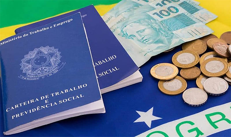 Imagem 1 -  Décimo terceiro e férias: especialista dá dicas de como agregar estes valores no orçamento familiar. Planejamento orçamentário deve fazer parte da rotina familiar independentemente da classe social. O contador e professor da área de Gestão e Negócios da Universidade Potiguar (UnP), Itamar Diniz, apresenta algumas dicas para gerir este dinheiro da melhor forma.