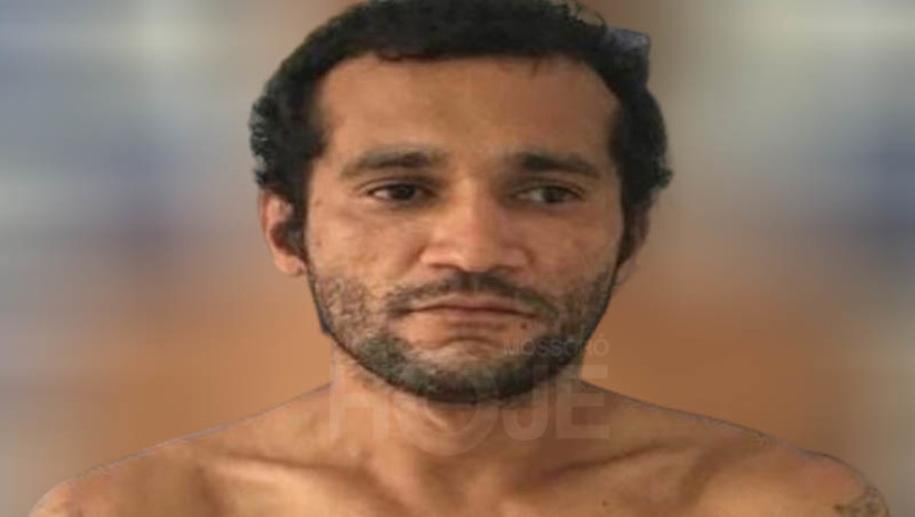 Imagem 1 -  Homem encontrado morto na Estrada do Óleo é identificado pelo Itep. Trata-se de Udemberg Pereira de Souza, de 38 anos. O corpo dele foi encontrado por volta das 16h50 desta quarta-feira (14), em uma região de mata no bairro Santo Antônio. A vítima foi alvejada com mais diversos disparos de arma de fogo. De acordo com informações da Polícia, Udemberg já tinha passagem pelo sistema prisional. A motivação do crime, bem como a autoria, serão investigados pela Delegacia de Homicídios de Mossoró.