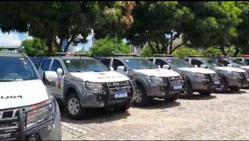 Imagem 1 - Comandante Geral da PMRN anuncia envio de 4 viaturas e 18 motocicletas para Mossoró. Imagem 1 - Comandante Geral da PMRN anuncia envio de 4 viaturas e 18 motocicletas para Mossoró.