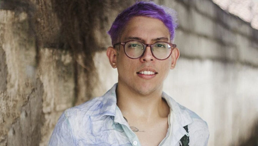 Imagem 1 - Ivan Baron tem cerca de 1 milhão de seguidores nas suas redes sociais e começou a distribuir conteúdo na internet em meados do ano 2018 . O influenciador foi revelado ao dar uma "bronca" em Juliette, participante do programa Big Brother Brasil de 2021. Em seus canais, Baron trata temáticas como a discriminação ainda existente contra pessoas com deficiência. Imagem 1 - Ivan Baron tem cerca de 1 milhão de seguidores nas suas redes sociais e começou a distribuir conteúdo na internet em meados do ano 2018 . O influenciador foi revelado ao dar uma "bronca" em Juliette, participante do programa Big Brother Brasil de 2021. Em seus canais, Baron trata temáticas como a discriminação ainda existente contra pessoas com deficiência.