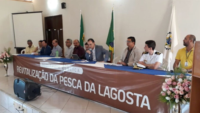 Imagem 1 - A Instrução Normativa Número 10, publicada no Diário Oficial da União desta sexta-feira, dia 6 de janeiro de 2023, nasceu dos debates da Audiência Pública sobre a "Revitalização da Pesca da Lagosta, realizada pelo deputado estadual Sousa no dia 27 de agosto de 2019, com a presença das autoridades dos Governos do Estado e Federal. Com a publicação, os pequenos pescadores vão poder se regularizar com mais facilidade junto aos órgãos de fiscalização e trabalharem com mais tranquilidade Imagem 1 - A Instrução Normativa Número 10, publicada no Diário Oficial da União desta sexta-feira, dia 6 de janeiro de 2023, nasceu dos debates da Audiência Pública sobre a "Revitalização da Pesca da Lagosta, realizada pelo deputado estadual Sousa no dia 27 de agosto de 2019, com a presença das autoridades dos Governos do Estado e Federal. Com a publicação, os pequenos pescadores vão poder se regularizar com mais facilidade junto aos órgãos de fiscalização e trabalharem com mais tranquilidade