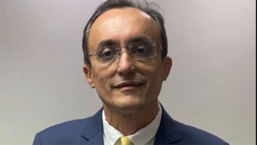 Imagem 1 -  Souza foi vereador, vice-prefeito duas vezes e prefeito por dois mandatos em Areia Branca e esteve por dois mandatos como deputado estadual. Como deputado, Souza fez um trabalho voltado para o fortalecimento da Agricultura Familiar, dos Pescadores, da produção de sal artesanal e pela geração de emprego e renda, o que levou seu nome naturalmente ser lembrado para concorrer a Prefeitura de Areia Branca no próximo pleito.