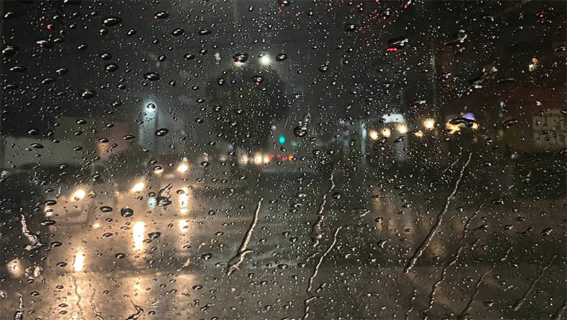 Imagem 1 - Mossoró registrou 19,4mm de chuva nas últimas 24h; precipitações devem continuar até o domingo. De acordo com dados da Empresa de Pesquisa Agropecuária do Rio Grande do Norte (Emparn), o volume de chuva registrado na capital do oeste no período das 07h da manhã de ontem (17) até o mesmo horário de hoje (18), foi o segundo maior acumulado em todo o estado. De acordo com a previsão da Emparn, pancadas de chuvas poderão acontecer em todas as regiões do RN até domingo (15). “Na região do Litoral Potiguar, a previsão é de chuvas durante a madrugada e início da manhã e no interior, mais no período da noite”, disse o chefe da unidade de Meteorologia, Gilmar Bristot. Imagem 1 - Mossoró registrou 19,4mm de chuva nas últimas 24h; precipitações devem continuar até o domingo. De acordo com dados da Empresa de Pesquisa Agropecuária do Rio Grande do Norte (Emparn), o volume de chuva registrado na capital do oeste no período das 07h da manhã de ontem (17) até o mesmo horário de hoje (18), foi o segundo maior acumulado em todo o estado. De acordo com a previsão da Emparn, pancadas de chuvas poderão acontecer em todas as regiões do RN até domingo (15). “Na região do Litoral Potiguar, a previsão é de chuvas durante a madrugada e início da manhã e no interior, mais no período da noite”, disse o chefe da unidade de Meteorologia, Gilmar Bristot.