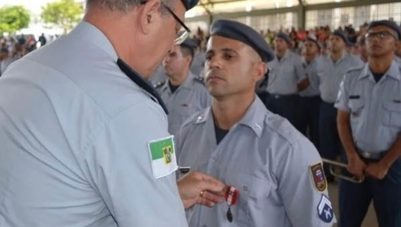 Imagem 1 - IBFC registra 35 mil inscritos no concurso da PMRN; inscrições segue até amanhã, 22.São 1.128 vagas para ingresso no Curso de Formação de Praças (CFP) e 30 para o Curso de Formação de Praças Músicos, totalizando 1.158 vagas. As inscrições podem ser feitas até as 23h desta quarta-feira (22), por meio do site da IBFC (www.ibfc.org.br). O concurso terá sete etapas, seis delas eliminatórias: Exame Intelectual (Prova Objetiva); Exame de Habilitação Musical, no caso de Aluno Músico; Exame de Avaliação de Condicionamento Físico; Exame de Avaliação Psicológica; Inspeção de Saúde; Procedimento de Heteroidentificação (Negros), e Investigação Social. A prova objetiva será realizada nas cidades de Caicó, João Câmara, Natal, Mossoró, Nova Cruz e Pau dos Ferros no dia 26 de março. As demais etapas acontecerão em Natal. Imagem 1 - IBFC registra 35 mil inscritos no concurso da PMRN; inscrições segue até amanhã, 22.São 1.128 vagas para ingresso no Curso de Formação de Praças (CFP) e 30 para o Curso de Formação de Praças Músicos, totalizando 1.158 vagas. As inscrições podem ser feitas até as 23h desta quarta-feira (22), por meio do site da IBFC (www.ibfc.org.br). O concurso terá sete etapas, seis delas eliminatórias: Exame Intelectual (Prova Objetiva); Exame de Habilitação Musical, no caso de Aluno Músico; Exame de Avaliação de Condicionamento Físico; Exame de Avaliação Psicológica; Inspeção de Saúde; Procedimento de Heteroidentificação (Negros), e Investigação Social. A prova objetiva será realizada nas cidades de Caicó, João Câmara, Natal, Mossoró, Nova Cruz e Pau dos Ferros no dia 26 de março. As demais etapas acontecerão em Natal.