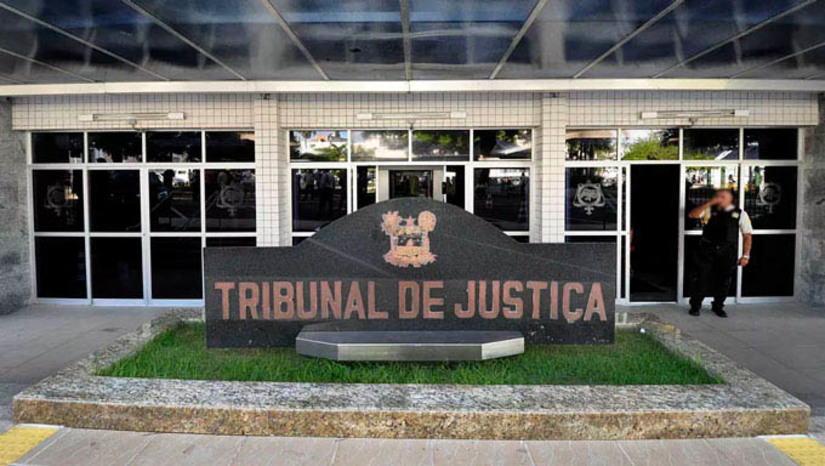 Imagem 1 -  Inscrições no concurso do TJRN começam em 6 de março; remunerações chegam a R$ 7.301,18. As inscrições estarão abertas no período de 06 de março de 2023 a 06 de abril de 2023 e poderão ser realizadas por meio do site da FGV, banca responsável pelo certame. O concurso do TJRN contemplará 160 vagas para o cargo de Técnico Judiciário; 32 para Analista Judiciário (nível superior) e 2 para oficial de Justiça. São previstas ainda 35 para Analista Judiciário – Apoio Especializado – Tecnologia de Informação, divididas da seguinte forma: 25 na área de Análise de Sistemas; 5 para Análise de Sistemas (Inteligência Artificial) e 5 para Análise de Suporte; confira os editais