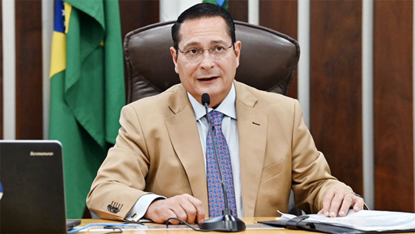 Imagem 1 -  O deputado estadual Ezequiel Ferreira (PSDB), presidente da Assembleia Legislativa do Rio Grande do Norte, solicitou ao Governo do Estado a intensificação da ronda escolar nos municípios de São Miguel do Gostoso, Parnamirim, Santo Antônio, Lajes Pintadas, Campo Redondo, Jaçanã, Acari, Caicó, Boa Saúde, Cerro Corá, Mossoró, Maxaranguape, São Gonçalo do Amarante e Tibau do Sul.