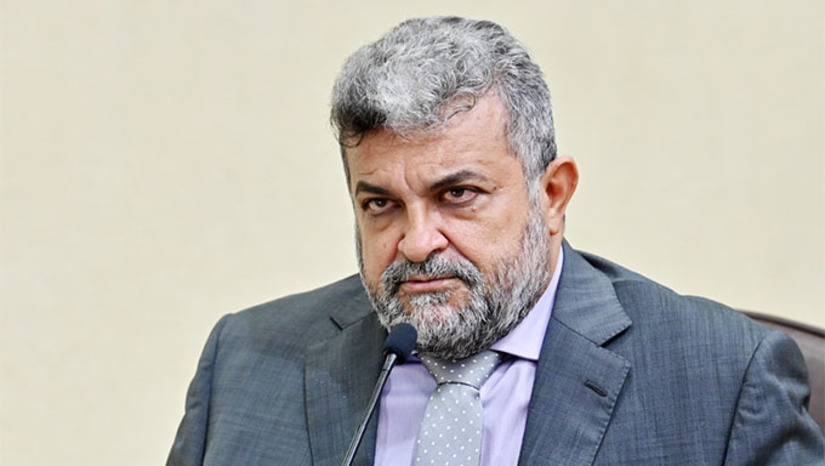 Imagem 1 - “Por isso faço um apelo à governadora e ao Secretário de Saúde para que olhem Mossoró com outros olhos porque as pessoas estão precisando. E ainda temos hoje um acúmulo muito grande também na área da ortopedia”, finalizou Ivanilson Oliveira. Imagem 1 - “Por isso faço um apelo à governadora e ao Secretário de Saúde para que olhem Mossoró com outros olhos porque as pessoas estão precisando. E ainda temos hoje um acúmulo muito grande também na área da ortopedia”, finalizou Ivanilson Oliveira.