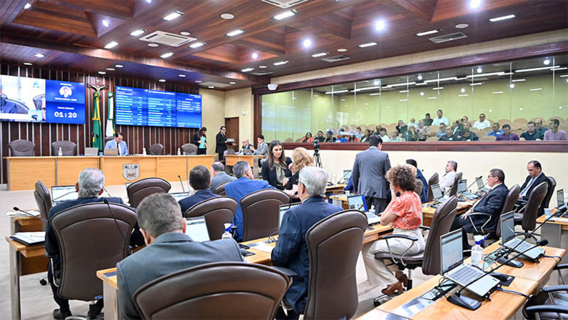 Imagem 1 - RN ganha o Dia Estadual do Brega; data será celebrada no dia 1º de junho. De autoria do deputado Ubaldo Fernandes (PSDB), o projeto de lei que institui a data no calendário oficial do Estado visa, sobretudo, valorizar a cultura e fomentar um dos estilos musicais de maior relevância no Brasil. A aprovação do PL aconteceu nesta terça-feira (23), na Assembleia Legislativa do RN. Imagem 1 - RN ganha o Dia Estadual do Brega; data será celebrada no dia 1º de junho. De autoria do deputado Ubaldo Fernandes (PSDB), o projeto de lei que institui a data no calendário oficial do Estado visa, sobretudo, valorizar a cultura e fomentar um dos estilos musicais de maior relevância no Brasil. A aprovação do PL aconteceu nesta terça-feira (23), na Assembleia Legislativa do RN.