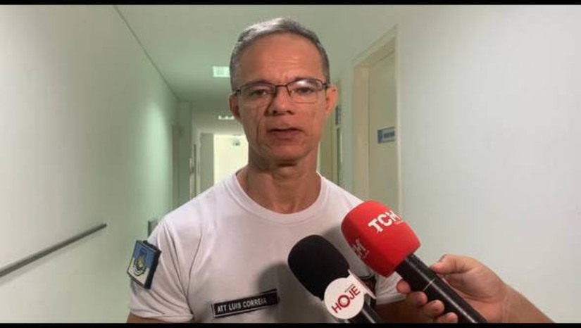 Imagem 1 - Prefeitura destina locais específicos para que a população possa pegar táxis e carros por aplicativos De acordo com Luís Correia, Diretor Executivo de Mobilidade de Mossoró, os veículos de transporte coletivos estarão estacionados nas proximidades dos polos do Mossoró Cidade Junina, para que as pessoas que vão curtir o evento, não precisem se deslocar muito para acessá-los. Ele orienta que a população, principalmente quem vai ingerir bebida alcoólica, priorize a utilização desses serviços ou vá ao local de carona, para evitar não apenas multas de trânsito, mas também ocorrências que possam provocar vítimas; confira os locais onde os aplicativos e táxis estarão. Imagem 1 - Prefeitura destina locais específicos para que a população possa pegar táxis e carros por aplicativos De acordo com Luís Correia, Diretor Executivo de Mobilidade de Mossoró, os veículos de transporte coletivos estarão estacionados nas proximidades dos polos do Mossoró Cidade Junina, para que as pessoas que vão curtir o evento, não precisem se deslocar muito para acessá-los. Ele orienta que a população, principalmente quem vai ingerir bebida alcoólica, priorize a utilização desses serviços ou vá ao local de carona, para evitar não apenas multas de trânsito, mas também ocorrências que possam provocar vítimas; confira os locais onde os aplicativos e táxis estarão.