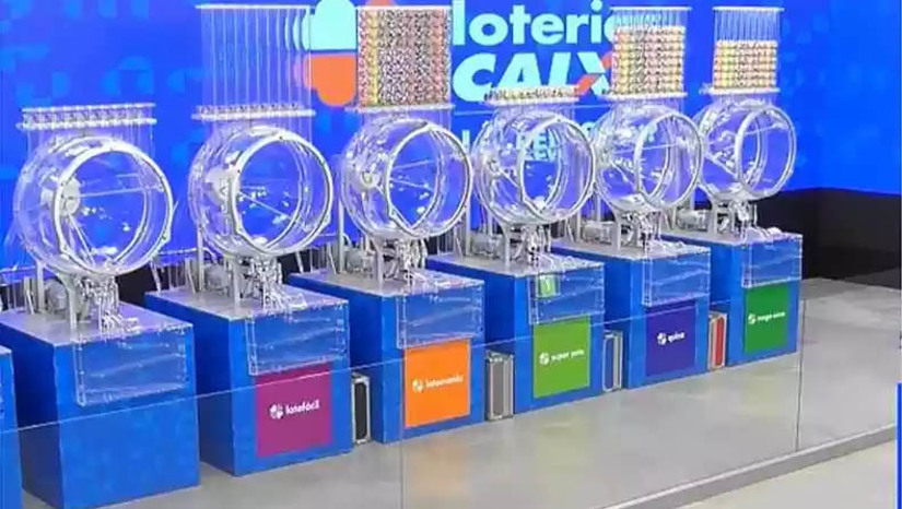 Imagem 1 - Loterias CAIXA sorteiam mais de R$ 100 milhões neste sábado, 17. Serão sorteados R$ 51 milhões no concurso 2.602 da Mega-Sena e mais R$ 50 milhões no concurso 56 da +Milionária. Os sorteios serão realizados a partir das 20h (horário de Brasília), no Espaço da Sorte, em São Paulo. Caso apenas um único apostador leve o prêmio de R$ 50 milhões, por exemplo, e aplique o valor na Poupança da CAIXA, receberá R$ 357,9 mil de rendimento no primeiro mês. Se preferir investir em embarcações a motor, o valor será suficiente para adquirir 115 lanchas de até R$ 434,8 mil cada. Imagem 1 - Loterias CAIXA sorteiam mais de R$ 100 milhões neste sábado, 17. Serão sorteados R$ 51 milhões no concurso 2.602 da Mega-Sena e mais R$ 50 milhões no concurso 56 da +Milionária. Os sorteios serão realizados a partir das 20h (horário de Brasília), no Espaço da Sorte, em São Paulo. Caso apenas um único apostador leve o prêmio de R$ 50 milhões, por exemplo, e aplique o valor na Poupança da CAIXA, receberá R$ 357,9 mil de rendimento no primeiro mês. Se preferir investir em embarcações a motor, o valor será suficiente para adquirir 115 lanchas de até R$ 434,8 mil cada.