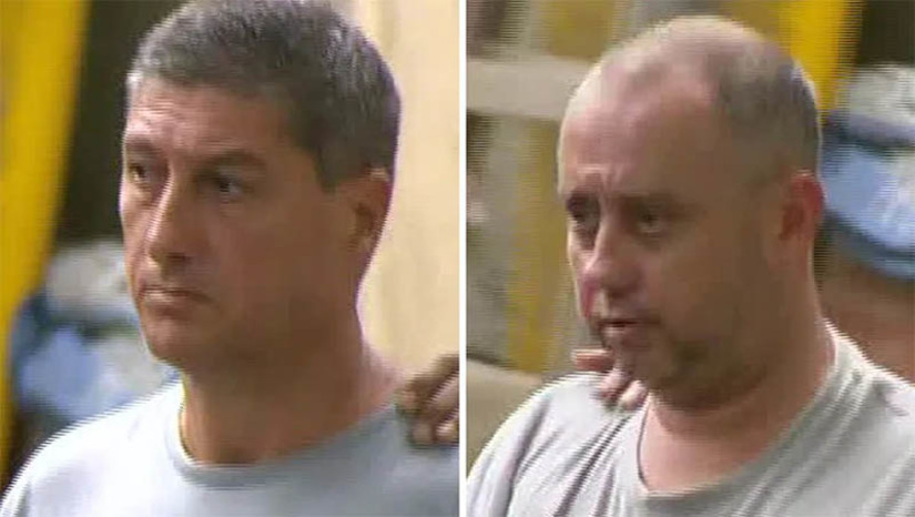 Imagem 1 - Élcio Queiroz faz delação premiada e confirma partição dele e de Ronnie Lessa no homicídio de Marielle e Anderson. A informação foi confirmada pelo Ministro da Justiça e Segurança Pública, Flávio Dino, durante coletiva realizada nesta segunda-feira (24). Segundo ele, na delação premiada, já homologada pela justiça, o ex-PM Élcio de Queiroz narrou a dinâmica do crime que vitimou a vereadora Marielle Franco e o motorista dela, Anderson Gomes, no dia 14 de março de 2018, no Rio de Janeiro. Ele apontou, ainda, a participação do ex-bombeiro Maxwell Simões Corrêa, o Suel, alvo da Operação realizada hoje no RJ. Ainda segundo o ministro, a prisão delação de Élcio, juntamente com a prisão de Suel, fecham uma parte importante fase da investigação, que agora seguem no intuito de descobrir os mandantes. Imagem 1 - Élcio Queiroz faz delação premiada e confirma partição dele e de Ronnie Lessa no homicídio de Marielle e Anderson. A informação foi confirmada pelo Ministro da Justiça e Segurança Pública, Flávio Dino, durante coletiva realizada nesta segunda-feira (24). Segundo ele, na delação premiada, já homologada pela justiça, o ex-PM Élcio de Queiroz narrou a dinâmica do crime que vitimou a vereadora Marielle Franco e o motorista dela, Anderson Gomes, no dia 14 de março de 2018, no Rio de Janeiro. Ele apontou, ainda, a participação do ex-bombeiro Maxwell Simões Corrêa, o Suel, alvo da Operação realizada hoje no RJ. Ainda segundo o ministro, a prisão delação de Élcio, juntamente com a prisão de Suel, fecham uma parte importante fase da investigação, que agora seguem no intuito de descobrir os mandantes.