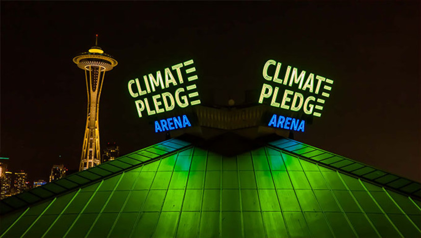 Imagem 1 -  O Seattle Storm (3-8) recebe o Phoenix Mercury (2-9) na Climate Pledge Arena no sábado, apresentando um multicanais.