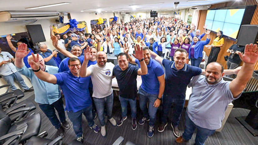 Imagem 1 - O movimento político que os tucanos fizeram neste sábado (16), na Câmara Municipal do Natal foi digno de uma convenção partidária onde fica demonstrada a força do partido para as eleições de 2024. O vereador Klaus Araújo, que vem coordenando uma forte nominata com pré-candidatos de todas as zonas da capital, afirmou que o partido será protagonista nas Eleições 2024. Vários nomes assinaram a ficha do PSDB, entre os principais nomes está Bruno Giovani (Blog do BG), que se mostra como um dos mais fortes hoje na capital. Imagem 1 - O movimento político que os tucanos fizeram neste sábado (16), na Câmara Municipal do Natal foi digno de uma convenção partidária onde fica demonstrada a força do partido para as eleições de 2024. O vereador Klaus Araújo, que vem coordenando uma forte nominata com pré-candidatos de todas as zonas da capital, afirmou que o partido será protagonista nas Eleições 2024. Vários nomes assinaram a ficha do PSDB, entre os principais nomes está Bruno Giovani (Blog do BG), que se mostra como um dos mais fortes hoje na capital.
