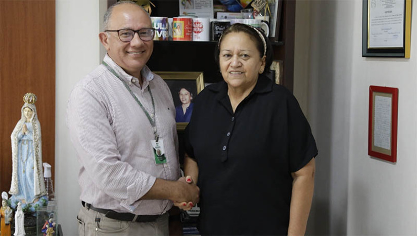 Imagem 1 -  Werner Farkatt é anunciado como novo diretor-geral do Idema do Rio Grande do Norte. Geólogo, Werner já era diretor técnico do Instituto, desde de 2019. Agora assa a comandar a autarquia. O anúncio foi feito pela governadora Fátima Bezerra, nesta segunda-feira (23), na sede da Governadoria, nas presenças do diretor Administrativo, Marcílio Lucena e do ex-diretor-geral, Leon Aguiar, que pediu exoneração do cargo na semana passada, por motivos pessoais.  