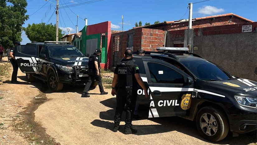 Imagem 1 - Parte desse resultado é fruto da Operação Paz, deflagrada com a missão de reduzir os índices de criminalidade e violência em todo o país. No quantitativo absoluto do ano, quando considerado os primeiros dez meses de 2023, foram registradas 78 Condutas Violentas Letais Intencionais (CVLIs) no município, contra 133 mortes violentas ocorridas no mesmo período de 2022, o que representa um total de 55 vidas salvas. Em todo o RN a redução foi de 11,4%, com 693 Condutas Violentas Letais Intencionais (CVLIs) em 2023, contra 816 mortes violentas ocorridas no mesmo período de 2022. Em todo o estado, 123 vidas foram salvas. Imagem 1 - Parte desse resultado é fruto da Operação Paz, deflagrada com a missão de reduzir os índices de criminalidade e violência em todo o país. No quantitativo absoluto do ano, quando considerado os primeiros dez meses de 2023, foram registradas 78 Condutas Violentas Letais Intencionais (CVLIs) no município, contra 133 mortes violentas ocorridas no mesmo período de 2022, o que representa um total de 55 vidas salvas. Em todo o RN a redução foi de 11,4%, com 693 Condutas Violentas Letais Intencionais (CVLIs) em 2023, contra 816 mortes violentas ocorridas no mesmo período de 2022. Em todo o estado, 123 vidas foram salvas.
