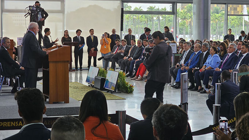 Imagem 1 - Segundo o Ministério das Cidades, a nova fase do programa vai beneficiar projetos direcionados à Faixa 1, voltada para famílias com renda de até 2 salários-mínimos (R$ 2.640,00 em valores atuais). Ao todo, foram selecionadas 187,5 mil novas unidades habitacionais em 560 municípios, sendo 36 no Rio Grande do Norte, onde serão construídas 4,6 mil casas, sendo 1.819 pelo Governo do Estado. A lista dos municípios beneficiados está no Diário Oficial da União desta quinta-feira Imagem 1 - Segundo o Ministério das Cidades, a nova fase do programa vai beneficiar projetos direcionados à Faixa 1, voltada para famílias com renda de até 2 salários-mínimos (R$ 2.640,00 em valores atuais). Ao todo, foram selecionadas 187,5 mil novas unidades habitacionais em 560 municípios, sendo 36 no Rio Grande do Norte, onde serão construídas 4,6 mil casas, sendo 1.819 pelo Governo do Estado. A lista dos municípios beneficiados está no Diário Oficial da União desta quinta-feira