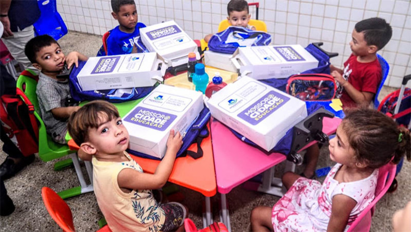 Imagem 1 - Calendário de matrículas para 2024 em Mossoró será divulgado na segunda, 8. Pelo terceiro ano consecutivo, as matrículas serão efetuadas de forma 100% on-line, por meio do programa “Mossoró Digital”. O calendário será publicado no Diário Oficial de Mossoró (DOM). Imagem 1 - Calendário de matrículas para 2024 em Mossoró será divulgado na segunda, 8. Pelo terceiro ano consecutivo, as matrículas serão efetuadas de forma 100% on-line, por meio do programa “Mossoró Digital”. O calendário será publicado no Diário Oficial de Mossoró (DOM).