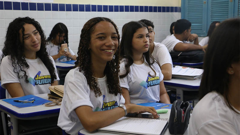 Imagem 1 -  Segunda edição do “Jovem do Futuro” já tem quase 1.500 inscrições. Nesta nova fase, cujas inscrições começaram no dia 8 de janeiro, a Prefeitura de Mossoró está disponibilizando mil novas vagas. As inscrições seguem até o dia 26 deste mês e podem ser realizadas através do site da PMM.