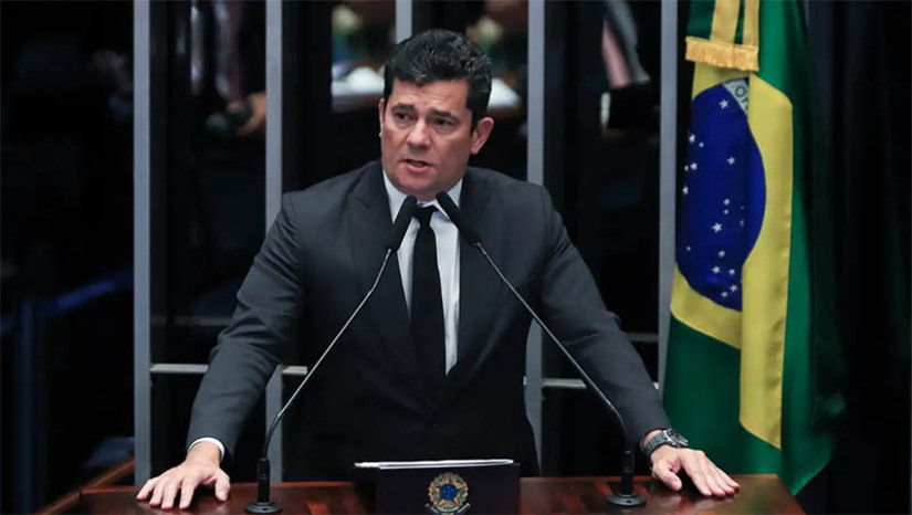 Imagem 1 - Toffoli autoriza abertura de inquérito contra o senador Sergio Moro . O inquérito visa apurar supostas irregularidades no âmbito de uma delação premiada negociada quando ele era juiz titular da 13ª Vara Federal de Curitiba. Toffoli atendeu a pedido da Procuradoria-Geral da República (PGR), após apurações da Polícia Federal (PF) apontarem a necessidade de aprofundar as investigações sobre declarações do empresário e ex-deputado estadual do Paraná Antônio Celso Garcia, conhecido como Tony Garcia. Imagem 1 - Toffoli autoriza abertura de inquérito contra o senador Sergio Moro . O inquérito visa apurar supostas irregularidades no âmbito de uma delação premiada negociada quando ele era juiz titular da 13ª Vara Federal de Curitiba. Toffoli atendeu a pedido da Procuradoria-Geral da República (PGR), após apurações da Polícia Federal (PF) apontarem a necessidade de aprofundar as investigações sobre declarações do empresário e ex-deputado estadual do Paraná Antônio Celso Garcia, conhecido como Tony Garcia.