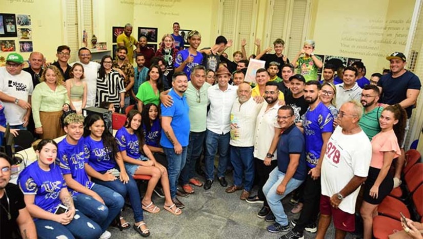 Imagem 1 - O repasse dos recursos referentes à Lei Paulo Gustavo, disponibilizando aos artistas e grupos contemplados foi no valor de R$ 1.942.581,28. O Município foi um dos primeiros do Rio Grande do Norte a realizar a transferência, viabilizando, a partir de agora, a execução de 150 projetos em diferentes modalidades culturais. Imagem 1 - O repasse dos recursos referentes à Lei Paulo Gustavo, disponibilizando aos artistas e grupos contemplados foi no valor de R$ 1.942.581,28. O Município foi um dos primeiros do Rio Grande do Norte a realizar a transferência, viabilizando, a partir de agora, a execução de 150 projetos em diferentes modalidades culturais.