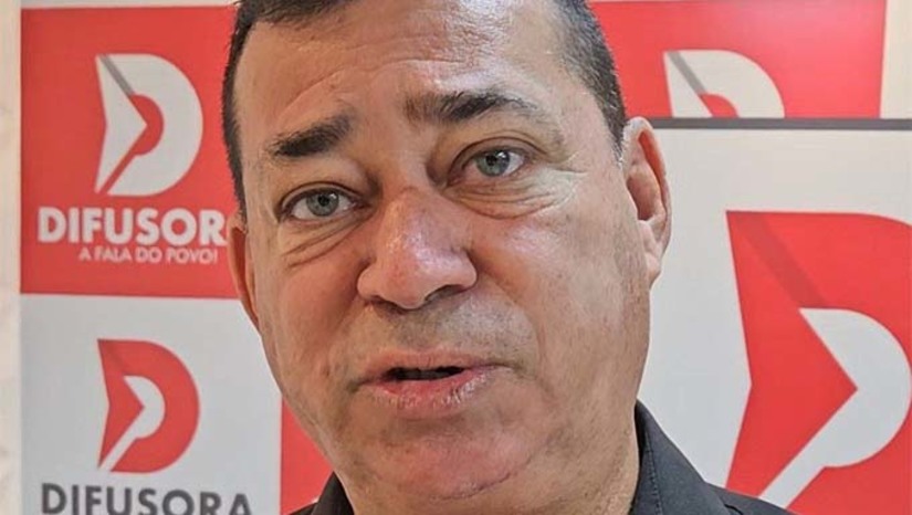 Imagem 1 - Segundo Biró, devido à falta de quem trabalhe nas obras públicas e privadas que estão em andamento em Mossoró, ele está chamando gente de cidades do Ceará e da Paraíba. Ele disse que vai conversar com o prefeito Allyson Bezerra para formar pedreiros e serventes. Imagem 1 - Segundo Biró, devido à falta de quem trabalhe nas obras públicas e privadas que estão em andamento em Mossoró, ele está chamando gente de cidades do Ceará e da Paraíba. Ele disse que vai conversar com o prefeito Allyson Bezerra para formar pedreiros e serventes.