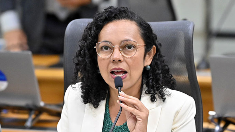Imagem 1 -  Divaneide Basílio informou que “participou de ações em Natal, Parnamirim, São Gonçalo, Ipanguaçu, Janduís, Patu, Caiçara do Rio do Vento, Angicos, Maxaranguape, São Paulo do Potengi, Pedra Grande, Extremoz e Caraúbas para conhecer mais a realidade do nosso estado”, elencou a parlamentar