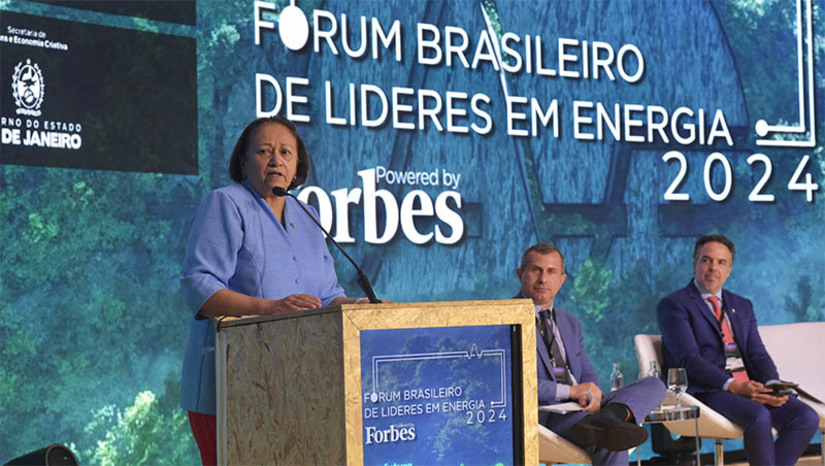 Imagem 1 -  “Discutir energia é discutir desenvolvimento, soberania e qualidade de vida”, diz Fátima Bezerra. A governadora do Rio Grande do Norte defendeu a regulamentação do marco regulatório do hidrogênio verde, durante sua participação no  Fórum Brasileiro de Líderes em Energia, nesta quinta-feira (11), no Rio de Janeiro. Ela reforçou que o Rio Grande do Norte será o primeiro estado brasileiro a adotar uma política de estado dedicada ao desenvolvimento do chamado “combustível do futuro”. Atualmente, o projeto de lei que trata do assunto no estado está tramitando em quatro comissões permanentes da Assembleia Legislativa do Estado.