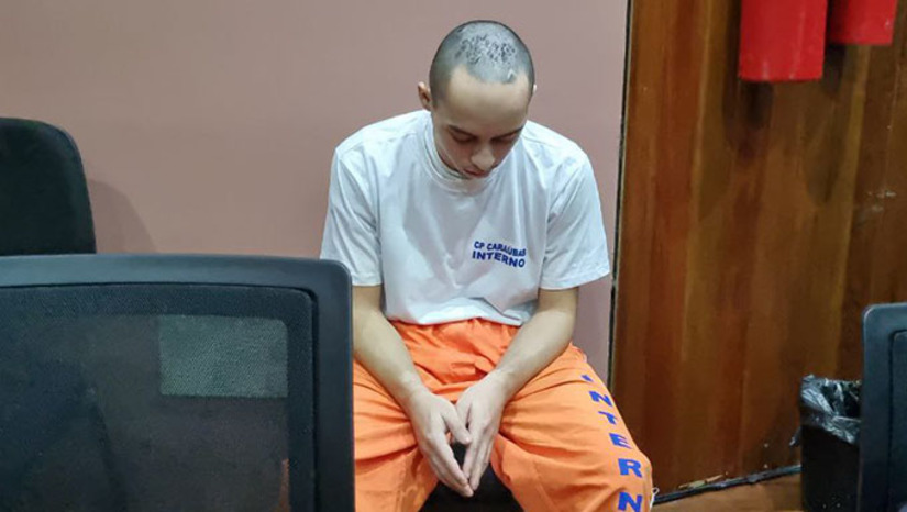 Imagem 1 - Tribunal do Júri Popular, sob a presidência do juiz Vagnos Kelly Figueiredo de Medeiros, ocorreu na manhã desta quarta-feira, 29, no Fórum de Mossoró. Francisco Sueldo da Silva Filho, conhecido por Ciganinho, de 22 anos, havia matado o pai Francisco Sueldo Filho (a época com 62 anos) e preso em flagrante no dia 15 de abril de 2023, no Santa Delmira, em Mossoró. Imagem 1 - Tribunal do Júri Popular, sob a presidência do juiz Vagnos Kelly Figueiredo de Medeiros, ocorreu na manhã desta quarta-feira, 29, no Fórum de Mossoró. Francisco Sueldo da Silva Filho, conhecido por Ciganinho, de 22 anos, havia matado o pai Francisco Sueldo Filho (a época com 62 anos) e preso em flagrante no dia 15 de abril de 2023, no Santa Delmira, em Mossoró.