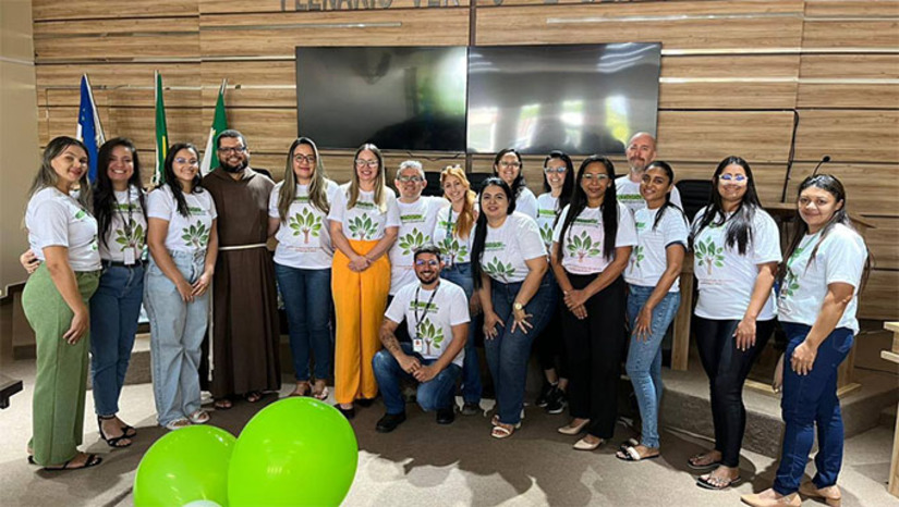 Imagem 1 - A Semana Nacional do Meio Ambiente teve sua abertura oficial na manhã desta terça-feira (4) na Câmara Municipal de Serra do Mel. A programação, que se estende até quinta-feira, 6, visa conscientizar a população sobre a importância da preservação ambiental e promover ações práticas para a construção de um futuro mais sustentável. Imagem 1 - A Semana Nacional do Meio Ambiente teve sua abertura oficial na manhã desta terça-feira (4) na Câmara Municipal de Serra do Mel. A programação, que se estende até quinta-feira, 6, visa conscientizar a população sobre a importância da preservação ambiental e promover ações práticas para a construção de um futuro mais sustentável.