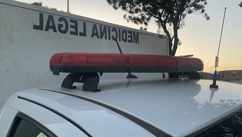 Imagem 1 -  PM registra homicídios em Frutuoso Gomes e Umarizal; neste último um adolescente foi ferido de raspão. O primeiro caso, em Frutuoso Gomes, aconteceu por volta das 18h30 de ontem (5), em uma residência, localizada na RN 117, próximo à lanchonete do Seu Zé. A vítima foi identificada como Francisco Marco dos Santos, de 41 anos. Já em Umarizal, a PM informou à reportagem do MOSSORÓ HOJE que o crime aconteceu por volta das 7h desta quinta (6), no bairro Caraíbas. Heriverton Alves Fernandes, de 22 anos, foi morto a tiros com disparos de munição calibre 12. Um adolescente, que estava próximo ao local, esperando o ônibus escolar, foi ferido de raspão e socorrido para o Hospital Regional de Pau dos Ferros.