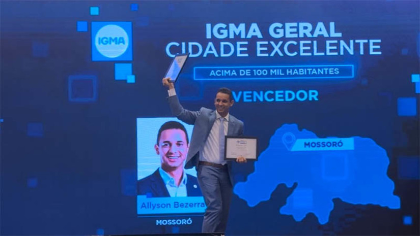 Imagem 1 - Mossoró conquista o 1º lugar no Prêmio Band Cidades Excelentes pelo 4º ano consecutivo. Promovido nesta terça-feira (18) pelo grupo Bandeirantes de Comunicação e Instituto Áquila, o prêmio avaliou municípios do Estado em 72 indicadores, considerando seis pilares. Mossoró foi o único município que mais evoluiu em Saúde em todo o Estado, recebendo a honraria de “Cidade Excelente em Saúde” do ano para municípios com mais de 100 mil habitantes. Além disso, também venceu nos pilares de Governança, Eficiência Fiscal e Transparência. Imagem 1 - Mossoró conquista o 1º lugar no Prêmio Band Cidades Excelentes pelo 4º ano consecutivo. Promovido nesta terça-feira (18) pelo grupo Bandeirantes de Comunicação e Instituto Áquila, o prêmio avaliou municípios do Estado em 72 indicadores, considerando seis pilares. Mossoró foi o único município que mais evoluiu em Saúde em todo o Estado, recebendo a honraria de “Cidade Excelente em Saúde” do ano para municípios com mais de 100 mil habitantes. Além disso, também venceu nos pilares de Governança, Eficiência Fiscal e Transparência.