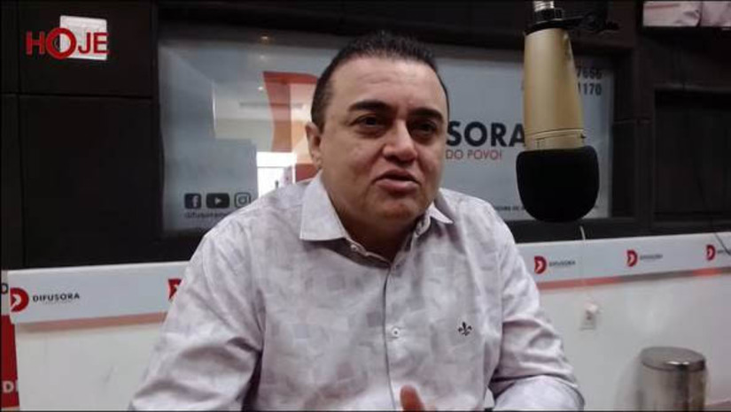 Imagem 1 -  “Ninguém pode ser contra a abertura de escolas médicas, mas uma escola médica de boa qualidade”. O médico Jeancarlo Fernandes Cavalcante, ex-presidente do Conselho Regional de Medicina afirmou, em entrevista ao Mossoró Hoje nas Ondas do Rádio, ter preocupações sobre a formação de novos médicos. Segundo ele, o que se vê no Brasil é a “proliferação indiscriminada de escolas médicas, com uma formação muito aquém da necessária e um risco à sociedade, porque se a gente oferece um profissional mal formado, esse profissional é um risco à saúde da população e isso é uma preocupação”, disse.