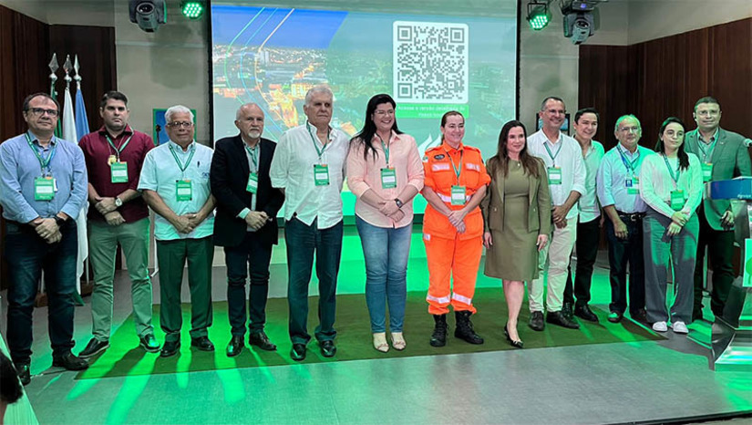 Imagem 1 -  Cosern vai investir R$ 650 milhões para expandir, modernizar e reforçar o sistema elétrico de Mossoró e região. O anúncio foi feito nesta quarta-feira (17). Segundo a Companhia, o montante faz parte do maior Plano de Investimentos já realizado pela empresa nessa que é uma das regiões com economia mais pujante no Rio Grande do Norte, com fruticultura irrigada, indústria cimenteira, petróleo e gás, minérios, serviços e turismo. Especificamente na região de Mossoró, a Neoenergia Cosern informou que vai construir e colocar em operação 34 quilômetros de linhas de distribuição em alta tensão (69.000 volts) ligando a zona urbana do município às comunidades da Maísa e da Gangorra. 
