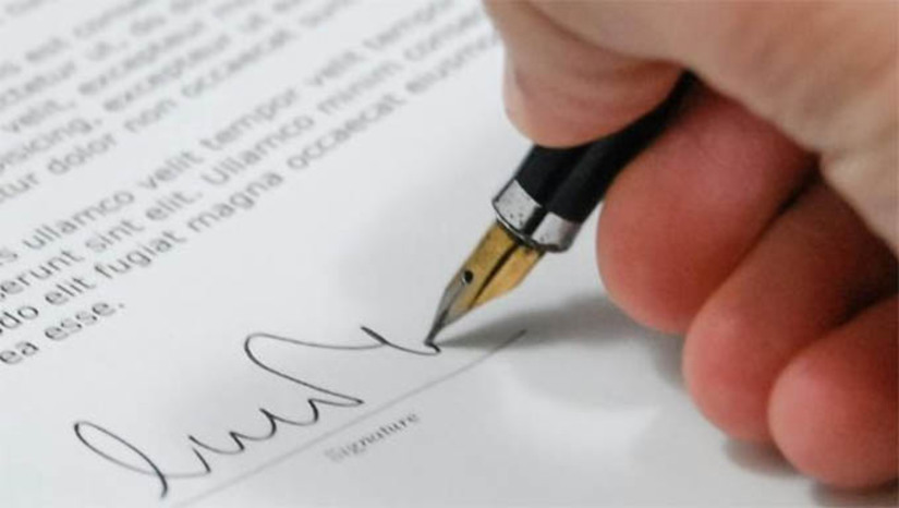 Imagem 1 -  TJ declara inconstitucional lei que autoriza convocação de aprovados em concurso da PMRN de 2005. A Lei Estadual nº 11.169/2022 autorizava a convocação dos candidatos aprovados em todas as etapas do concurso para admissão à Polícia Militar do Estado, faltando apenas a matrícula para início do Curso de Formação, remanescente do Edital 007/2015-CFSD/DP/PMRN. Segundo o desembargador Dilermando Mota, relator da Ação Direta de Inconstitucionalidade (ADI), movida pela Procuradoria Geral de Justiça, embora o edital tenha sido expedido em 2015, ele se refere a concurso deflagrado em 2005, expirado na data de 14 de fevereiro de 2010.