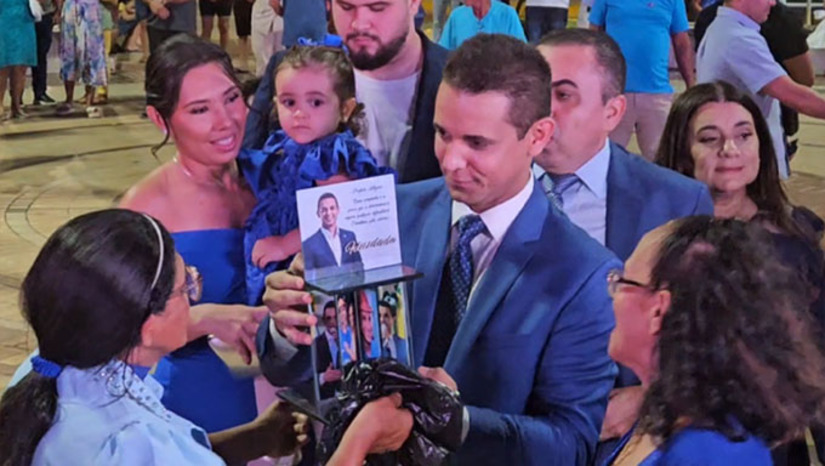   Antes da solenidade de posse, o prefeito Allyson Bezerra enfatizou seus principais desafios para os próximos 4 anos e, após o ato solene no Teatro Dix-huit Rosado, o prefeito e vice se dirigiram, em caminhada ao lado da população, ao Palácio da Resistência, sede do Poder Executivo local, onde a programação da cerimônia foi concluída.