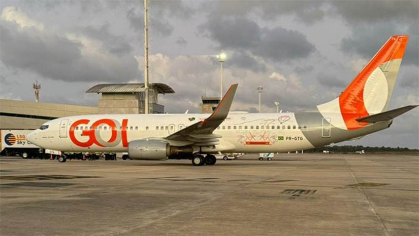 Imagem 1 -  RN recebe primeiro voo vindo do Aeroparque Regional Jorge Newbery, na Argentina. O voo inédito pousou às 2h15 deste domingo (05), no Aeroporto de São Gonçalo do Amarante. Com 174 passageiros, o voo G37465 da Gol, é fruto de um trabalho incessante de promoção e fomento ao turismo potiguar desenvolvido pelo Governo do Estado, através da Emprotur. Pela primeira vez na história, Natal tem três frequências semanais da Argentina. Isso, com certeza, representa um incremento significativo na economia do nosso estado”, comemorou a governadora Fátima Bezerra.