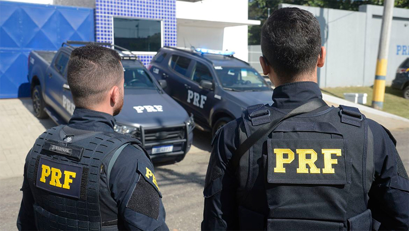 Imagem 1 -  A ação faz parte da Operação Rodovida, uma iniciativa nacional voltada para a redução de acidentes. A Operação Carnaval iniciará à 0h desta sexta-feira (28) e seguirá até as 23h59 do dia 5 de março. O efetivo da PRF será ampliado, com presença intensificada principalmente nos locais de maior fluxo de veículos e pessoas, tais como:  BR-101 (trechos do litoral Sul e Norte); BR-226/BR-427 (Caicó e região); BR-304 (Assú e Mossoró); BR-405 (Apodi/RN); BR-406 (Macau/RN). Durante a operação, a PRF realizará abordagens estratégicas para coibir infrações que colocam a segurança viária em risco.