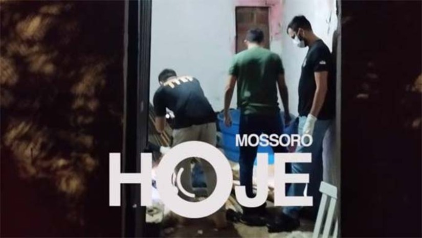 Imagem 1 -  Márcio Edigkeydson Camilo, natural do município de Marcelino Vieira, foi morto a tiros dentro de casa, no Aeroporto II. Segundo a perícia do Itep, os suspeitos teria arrombado a porta da casa e alvejado q vítima com apenas um disparo, na região do peito. No entanto, havia outros ferimentos de defesa pelo corpo, apontando que a vítima teria tentado reagir. A polícia civil vai investigar o caso. 