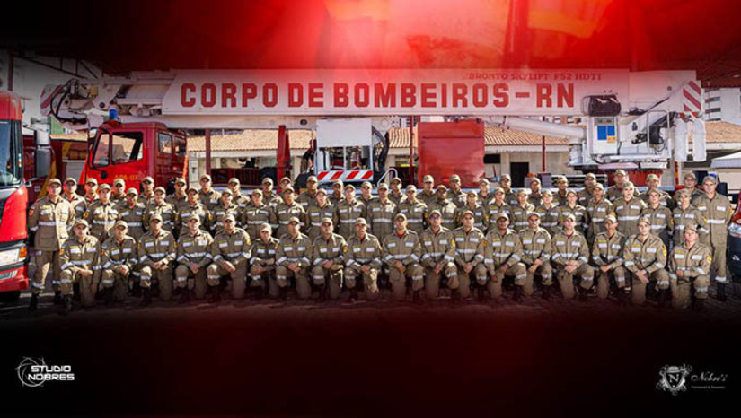 Imagem 1 -  Corpo de Bombeiros do RN forma 64 novos soldados nesta quinta-feira, 13. O evento acontecerá às 17h, no Ginásio do Centro Universitário do RN (UNI-RN), em Tirol. Os formandos concluíram o Curso de Formação de Praças (CFP), que teve duração de 10 meses, incluindo um estágio operacional durante o período carnavalesco em diversas regiões do estado. Agora, eles serão distribuídos para reforçar os quartéis da corporação, fortalecendo o atendimento à população potiguar.