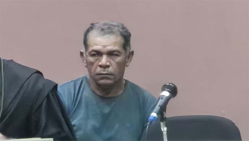 Imagem 1 -  Julgamento começou às 9 horas e terminou às 11h30. Defesa e acusação concordaram em pedir absolvição do agricultor Manoel Luiz da Silva Neto dos assassinatos de Gustavo de Sousa Fernandes e Magdiel Magno C. de Oliveira, assim como pela tentativa de homicídio sofrida por Guido Robson de Lima Moura. O irmão de Manoel Luiz, Damião Luiz, não foi levado a julgamento, devido a ausência do advogado. Deve ser julgado em data posterior.