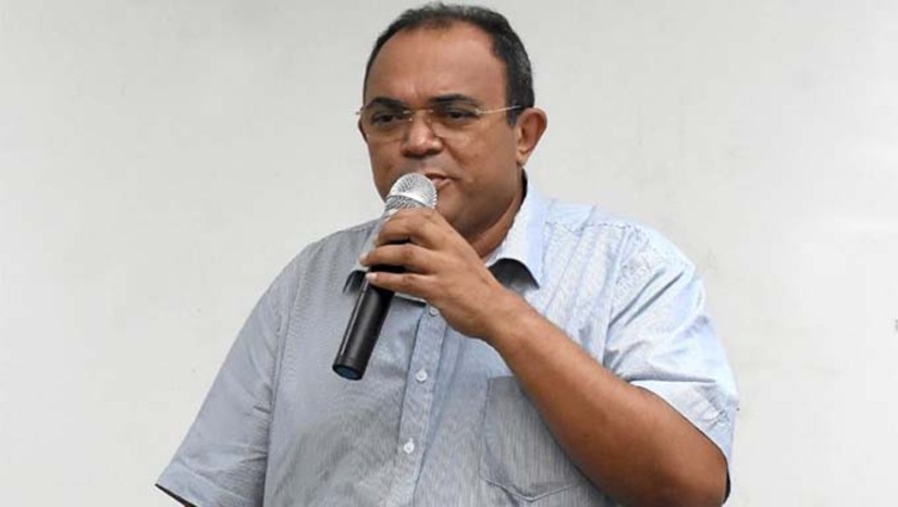 Imagem 1 - A pesquisa foi realizada pelo Instituto CENPOP, e avalia os primeiros 100 dias da atual gestão municipal de Felipe Guerra/RN, sob a liderança do prefeito Salomão Gomes de Oliveira (PP), que cumpre seu segundo mandato à frente do Executivo Municipal. O levantamento ouviu 332 moradores das zonas urbana e rural. Os dados revelam uma expressiva aprovação: 92,47% dos entrevistados demonstraram estar satisfeitos com a gestão. Imagem 1 - A pesquisa foi realizada pelo Instituto CENPOP, e avalia os primeiros 100 dias da atual gestão municipal de Felipe Guerra/RN, sob a liderança do prefeito Salomão Gomes de Oliveira (PP), que cumpre seu segundo mandato à frente do Executivo Municipal. O levantamento ouviu 332 moradores das zonas urbana e rural. Os dados revelam uma expressiva aprovação: 92,47% dos entrevistados demonstraram estar satisfeitos com a gestão.