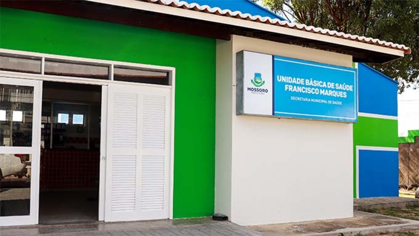 Imagem 1 -  A reforma no prédio atende a uma antiga demanda da população e trabalhadores da Saúde. A UBS é um importante equipamento para promover e proteger a saúde, a prevenção de agravos, o diagnóstico, o tratamento, a reabilitação, a redução de danos e a manutenção da saúde dos seus usuários.   A obra na UBS contemplou: um consultório médico, um consultório odontológico, dois consultórios de enfermagem. Além disso, há sala de curativos, vacinas, serviço social e farmácia.