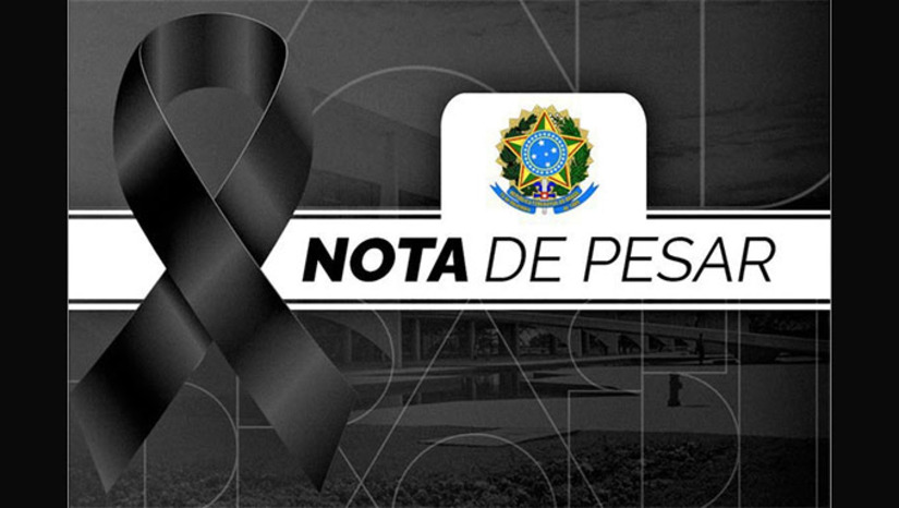 Imagem 1 -  "A humanidade perde hoje uma voz de respeito e acolhimento ao próximo. O Papa Francisco viveu e propagou em seu dia a dia o amor, a tolerância e a solidariedade que são a base dos ensinamentos cristãos", Luiz Inácio Lula da Silva, em Nota de Pesar